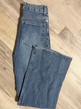 H&M Men's Straight-Leg Denim Jeans in Medium Blue